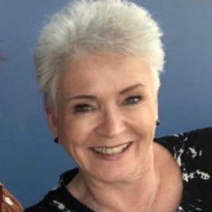 Meet your Posher, Adrienne